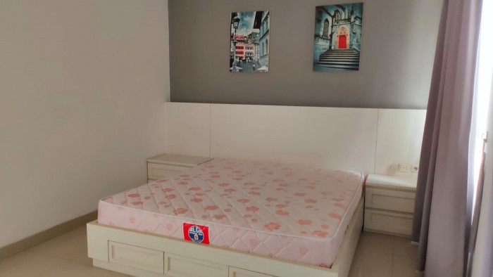 Rumah dijual di Greenwood Lippo Cikarang